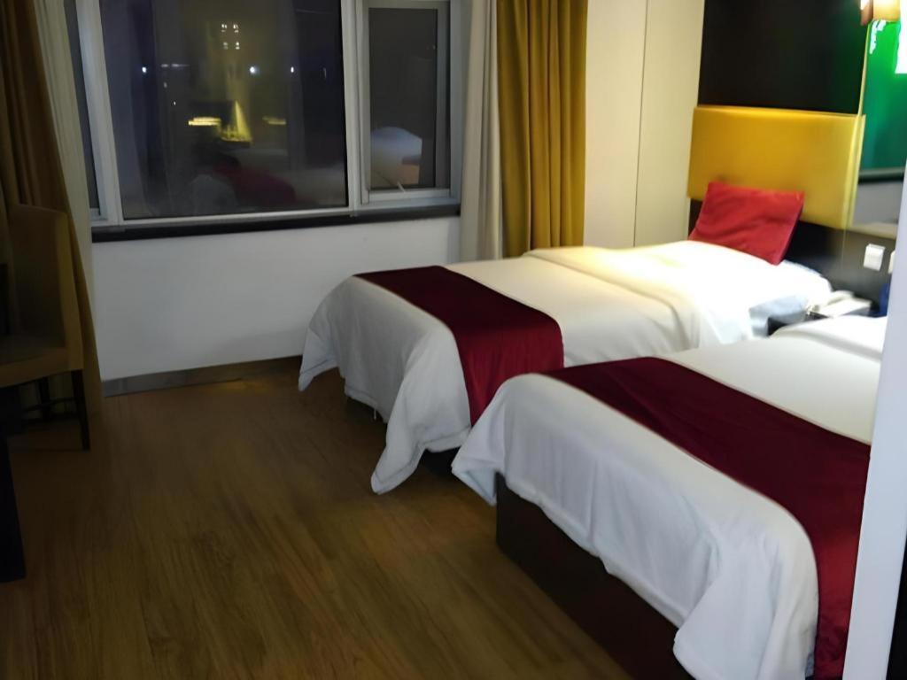 Super 8 Hotel Beijing New National Exhibition Yumin Street Εξωτερικό φωτογραφία